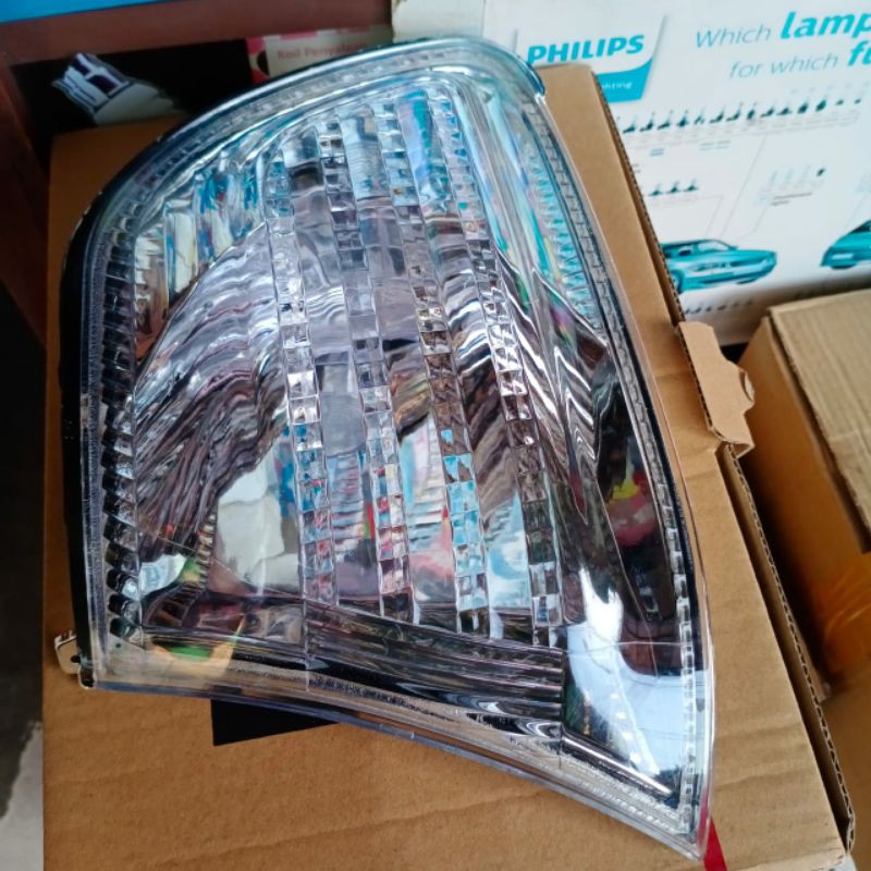 Lampu Sein Kijang Kapsul Efi 2003 2004 KIRI kijang lgx lsx 7k lampu samping mobil efi sein mobil