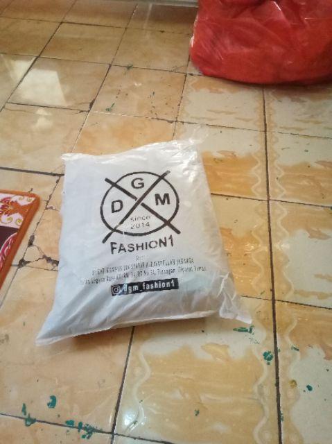 Dgm Kemeja Pria Shanghai Polos Cigarette Panjang Navy 1018