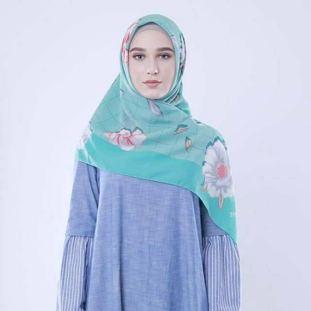 Soraya Scarf Zoya