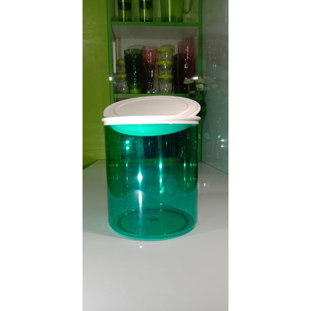 Jolly Keeper Hijau Tupperware Ukuran 2,7 Liter