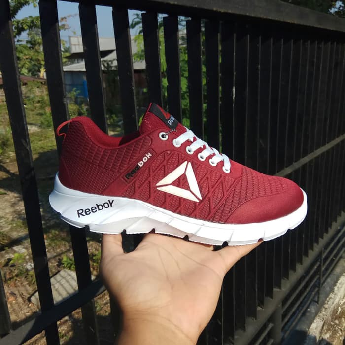 NYAMAN SEPATU PRIA REEBOK CROSSFIT BEST SELLER