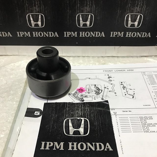 51391 TG4 Bos Bush Bushing Lower Arm Sayap Depan Honda Brio Mobilio BRV 2014 2015 2016 2017 2018 2019 2020