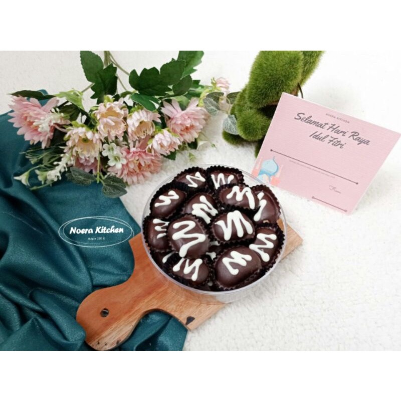

KUE KERING LEBARAN/NATAL (Dark Choco) 250gr