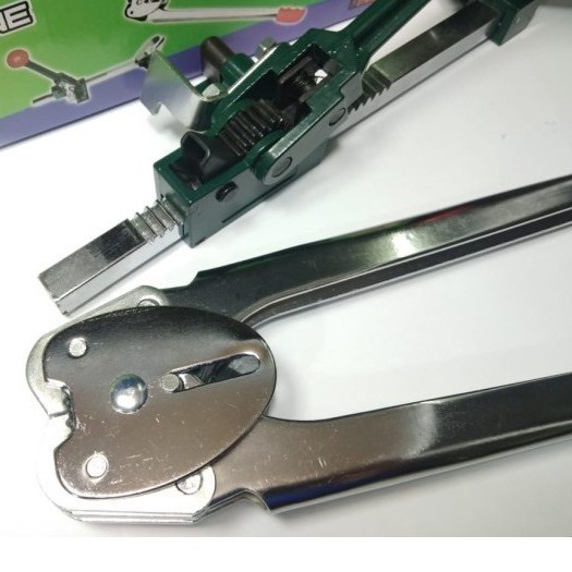 Strapping band tool XP Model BISON alat klem packing kardus Packer/ALAT KLEM DUS XP TOOL K7001/PACKING MACHINE/alat klem dus tali straping band plastik 5/8&quot;/ALAT MESIN PACKING STRAPPING BAND TALI KLEM MESIN MANUAL PENGIKAT MULTIFUNGSI