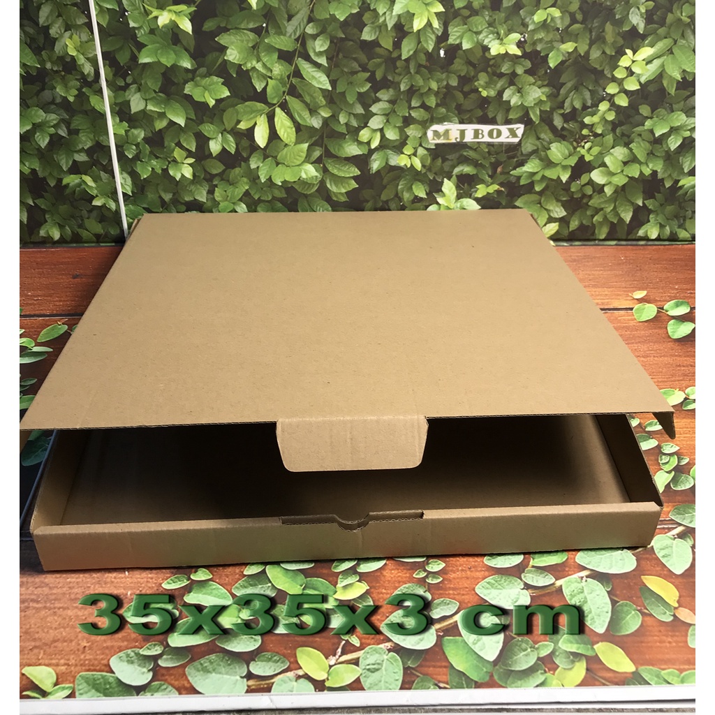 

Kardus Uk. 35 x 35 x 3 cm......Die cut untuk packing aksesoris dll, model box pizza