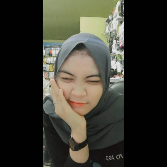 emiliasantisaputri698