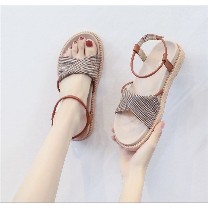 Sandal Wanita Kekinian Terbaru 2022 / Sandal Wedges Kanvas Cewek Korea Kasual / Sandal Keisa / Bisa Cod