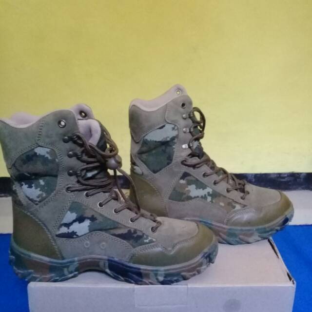 Sepatu pdl kostrad merk weba