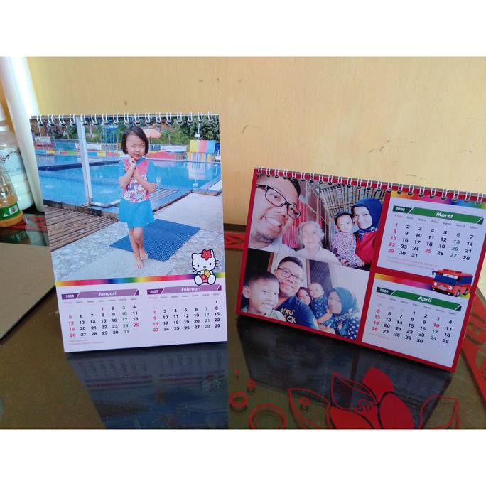 

KALENDER MEJA FOTO CUSTOM ZD463