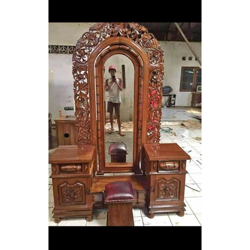 meja rias/tolet jati ukir jepara