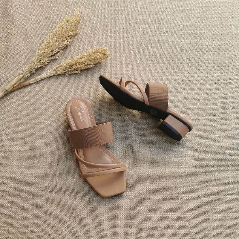 Sandal Slop Wanita hak tahu 3cm big size jumbo ZVT 073