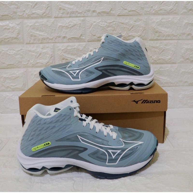 SEPATU VOLI MIZUNO WAVE LIGHTNING Z7 MID ORIGINAL/WLZ 7