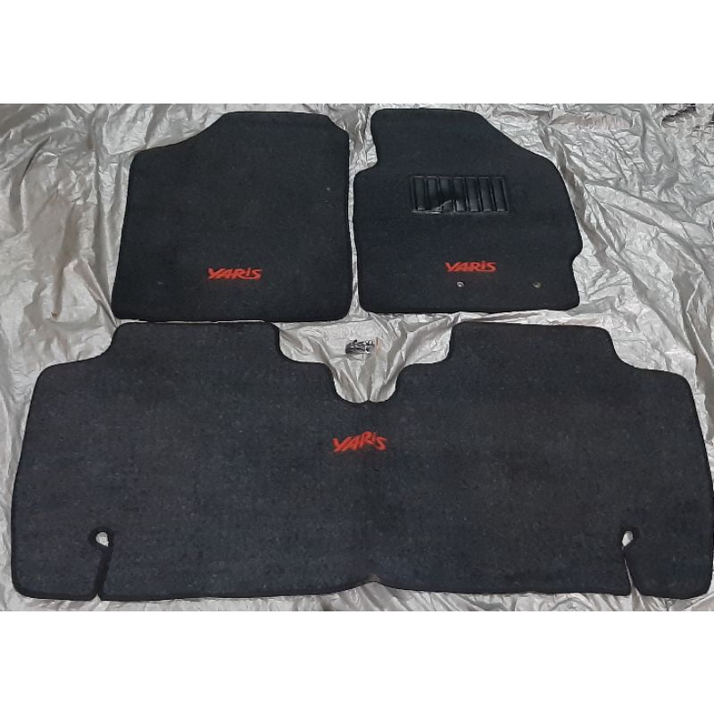 KARPET MOBIL BLUDRU OEM TOYOTA YARIS BAKPAO 2008 - 2013 ORIGINAL LOSPACK PABRIK NOS