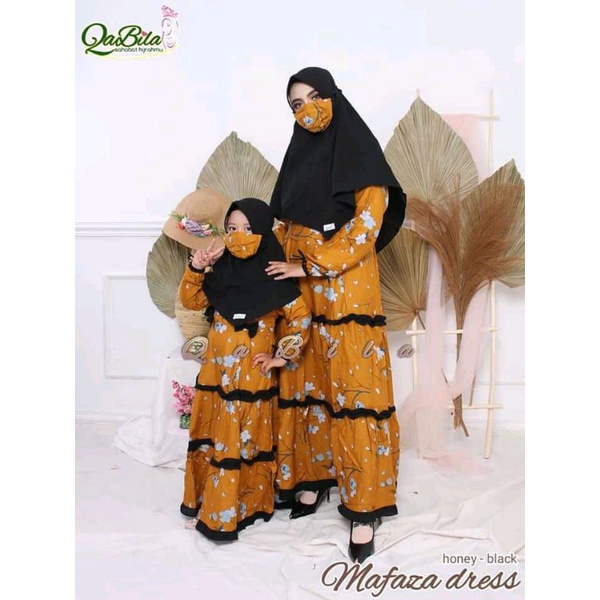 Mafaza mom set by Qabila