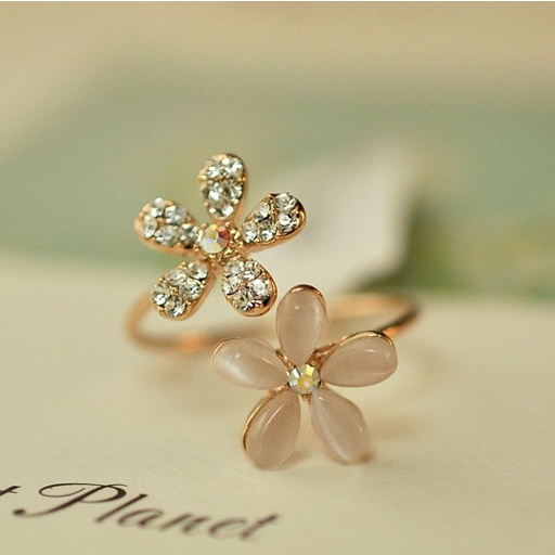 Korean version of opal flower rhinestone adjustable female daisy open ring 210825