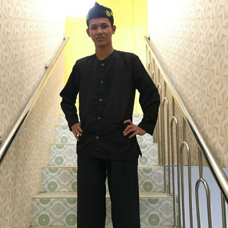 Jual Satu Setel Baju Pangsi Hitam Polos-Setelan Baju Kampret Adat Sunda