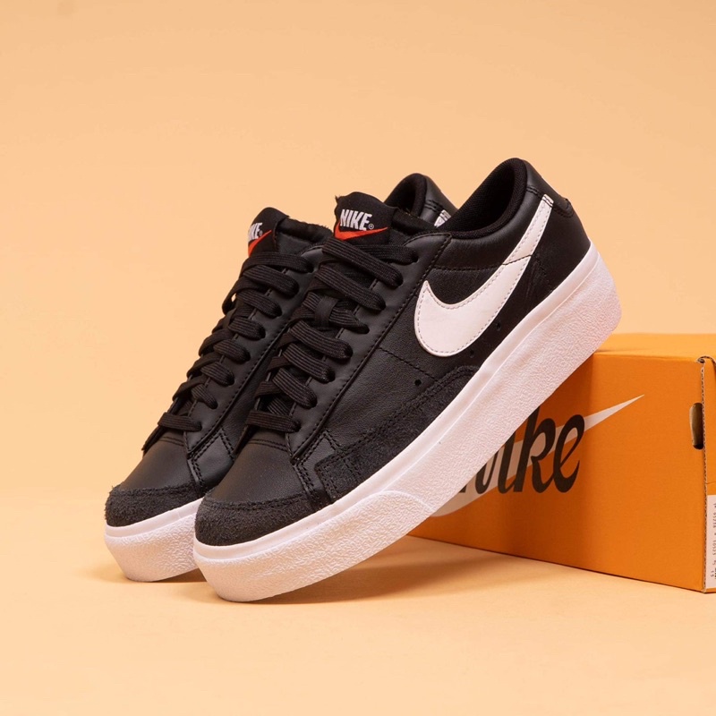 Sepatu Sneakers original Nike Blazer Low Platform Black white