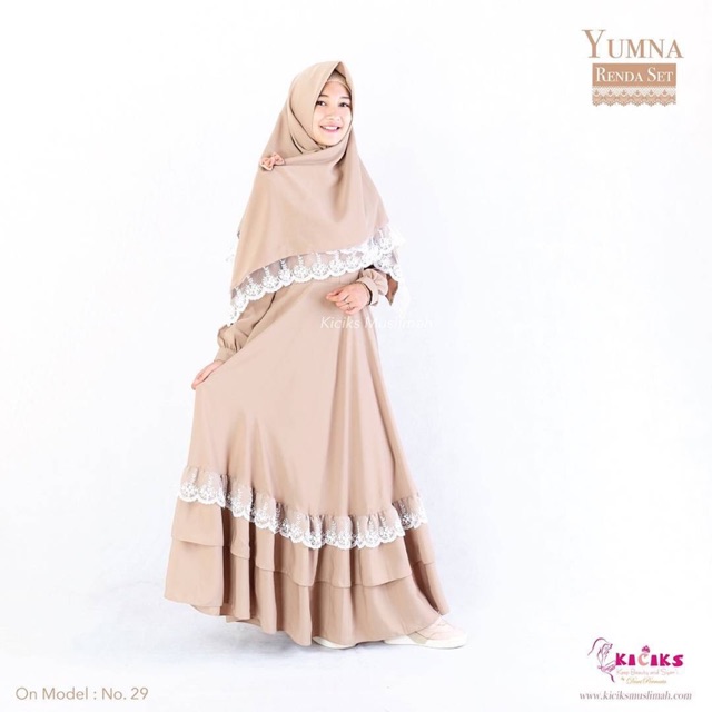 Yumna dress Kiciks White