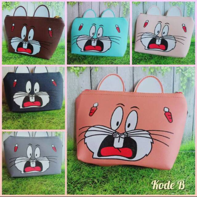 Dompet make up / pounch