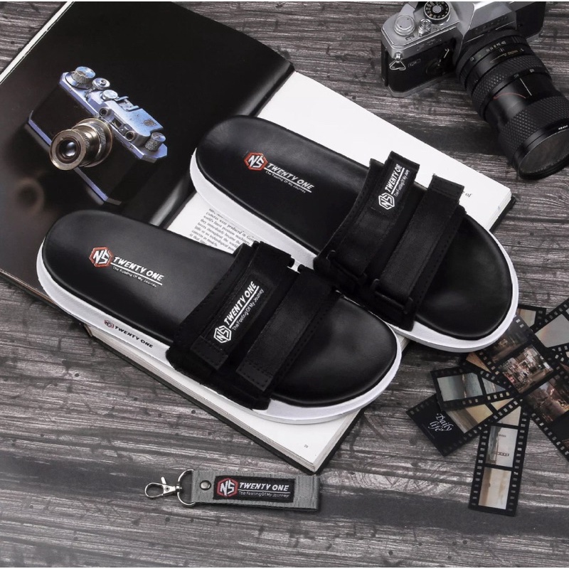 Sandal Flip Flop Pria Original by Twenty One