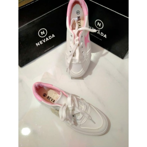 Sneackers Sport NEVADA LM704