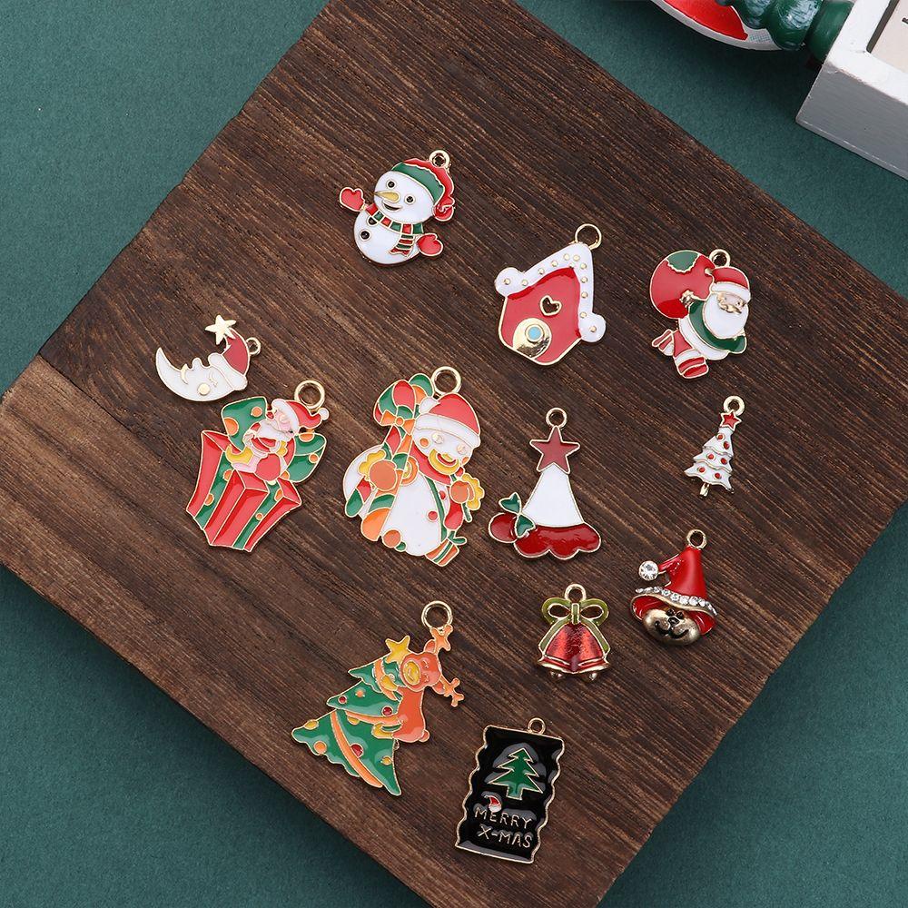 Solighter 10 Pcs Enamel Charms DIY Handmade Kalung Gelang Santa Claus Liontin