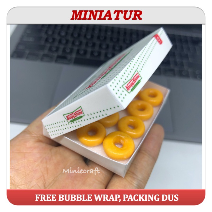 MINATUR DOLLHOUSE PAJANGAN DUS KRISPY KREME ISI 12 PCS DONUT