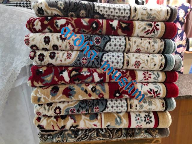 SAJADAH MADA CARPETS RUMBAY