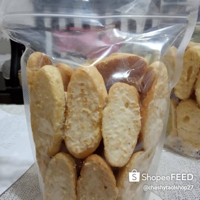 

Bagelen homemade keju via j&t,JNE,pos max 2 items utk ukuran 1kg,lebih dari 2 item dikenakan 2kg/LBH