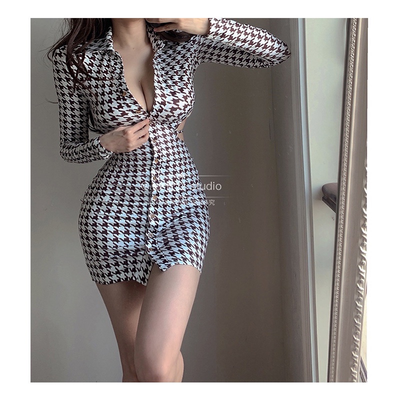 【Ready】[✅BISA COD] #Sisjuly# Jakarta Ready/Gaun wanita/ dress wanita/ dress elegan/cheongsam Wanita/ Gugur Baru Gaya Eropa dan Amerika Kerah Elegan Satu Breasted Kembali Hollow Seksi Gaun/ Terima Dalam 2-3 Hari