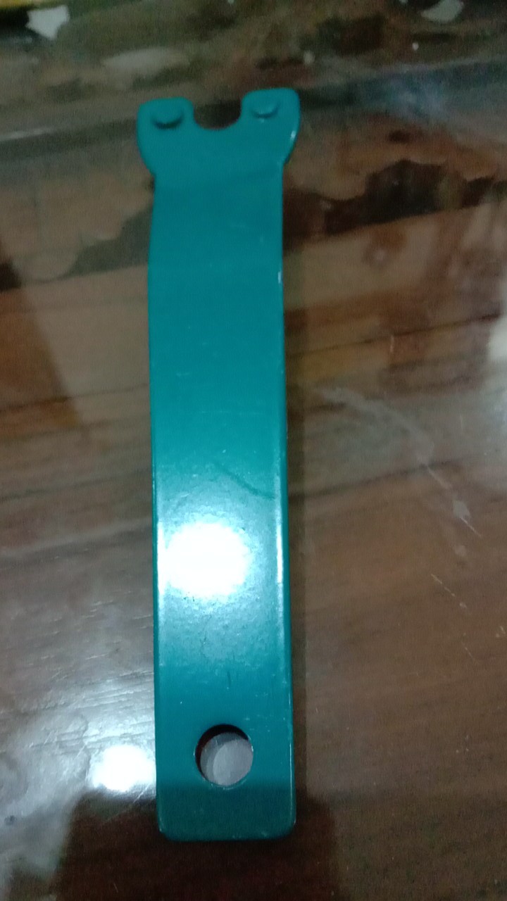 Kunci Gerinda Tangan