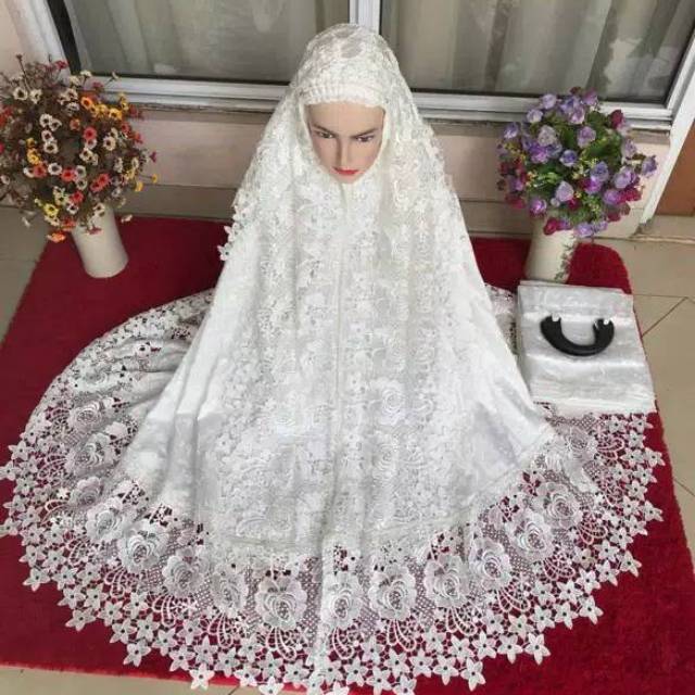 Mukena dewasa sutra paris prada renda bw/putih