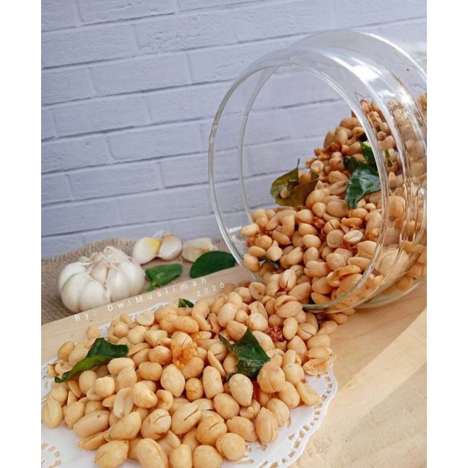 

KACANG BAWANG 500gr