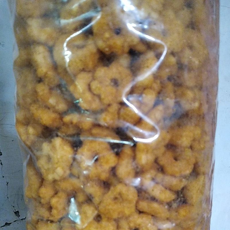 

snack ribut asin gurih pedas manis /kg