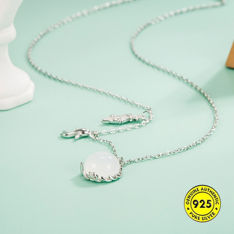 Kalung Rantai Sterling Silver 925 Dengan Liontin Batu Giok Putih Anti Air / Alergi Untuk Wanita