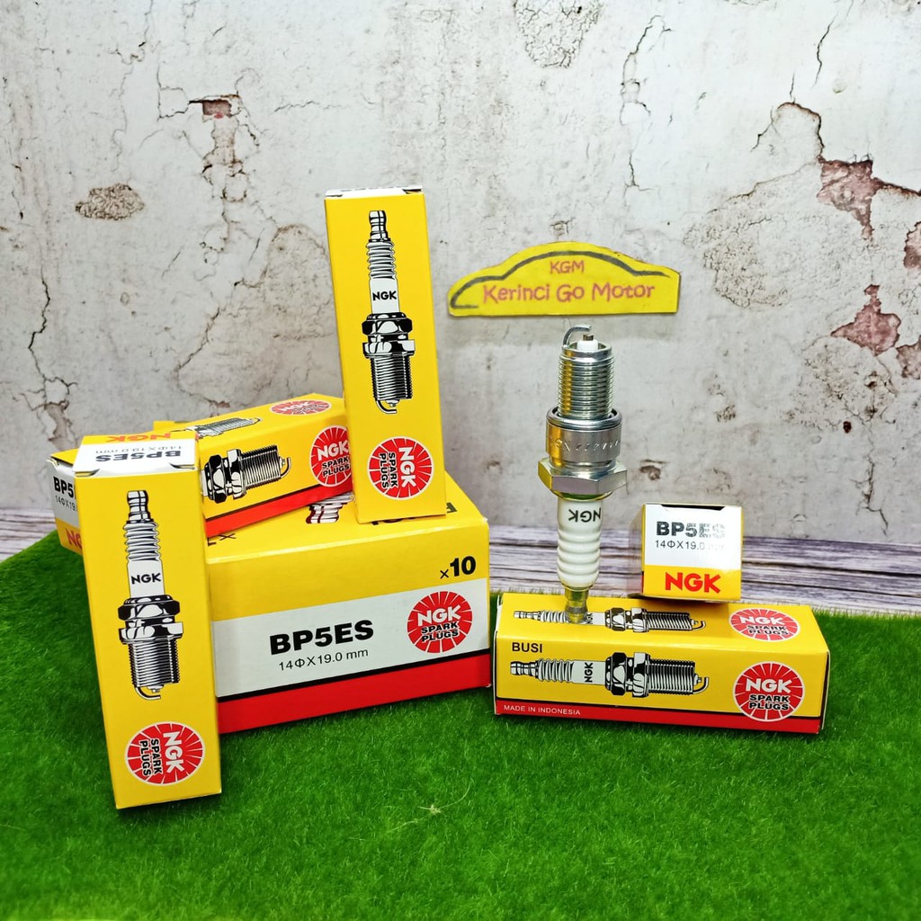 Busi Mobil BP5ES NGK Spark Plug Mitsubishi Kuda 1.6 - Dan Gan 1.8