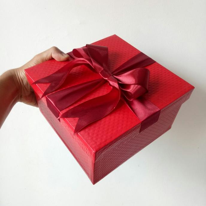 

[COD] kotak kado / gift box ukuran 20x20x10cm [COD]