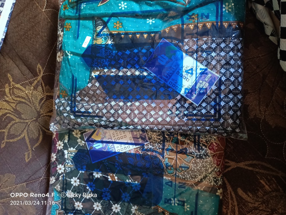 Couple Gamis Terbaru Kombinasi Elegan Ruffle Sarimbit Batik Etnic Ready Sampai Jumbo Ld 120