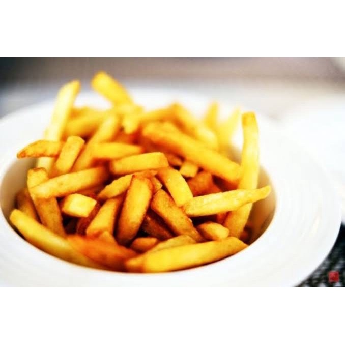 

French Fries Shoestring / Kentang Goreng 1 KG