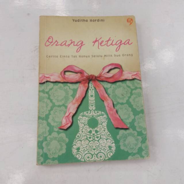 Novel orang ketiga anyelir bagian 3