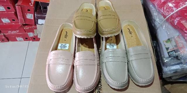 Flat shoes cewek att - sandal slop jelly att slk 555