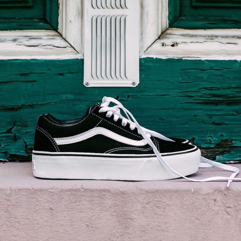 VANS OLDSKOOL PLATFROM BLACK WHITE ORIGINAL 100%