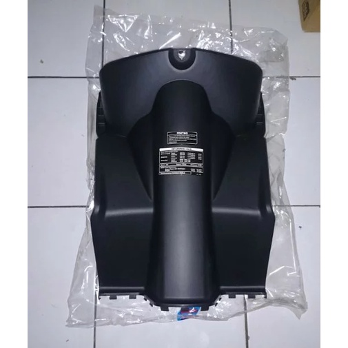 Dek kunci bagian bawah untuk motor Honda Beat lama karbu