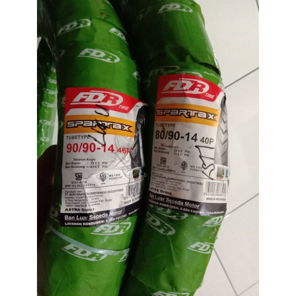Sepasang ban luar depan belakang vario beat scoopy non tubles merek fdr