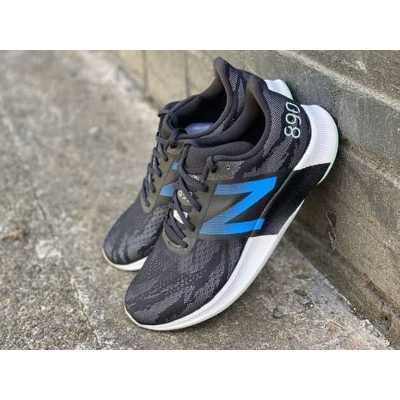 NEW BALANCE 890 MEN