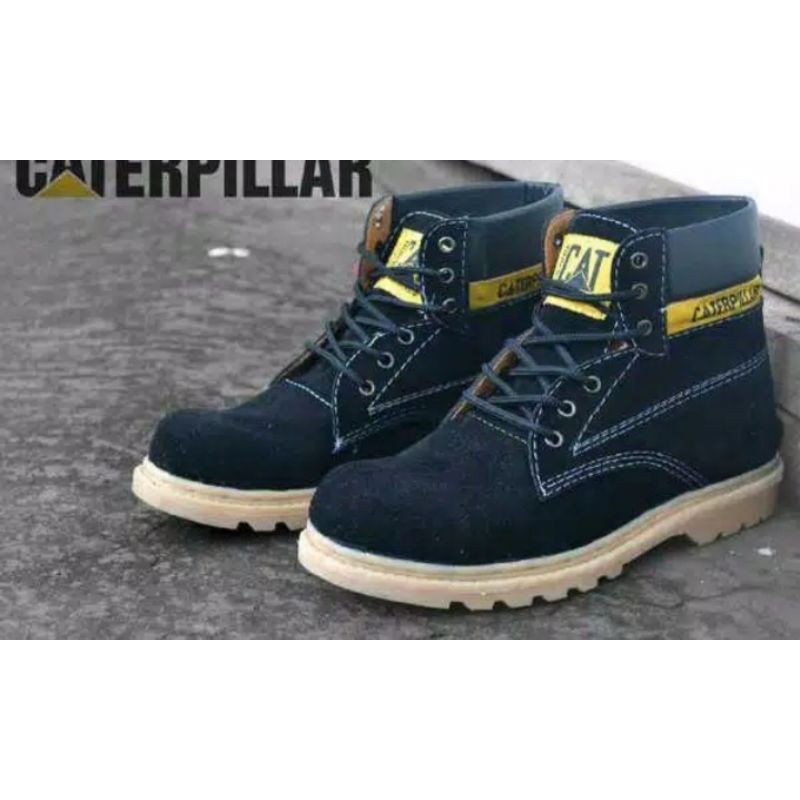 sepatu boot Caterpillar bahan sintetis