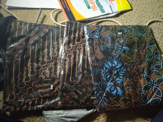 Batik Couple Pria Wanita Motif Seno Jarum