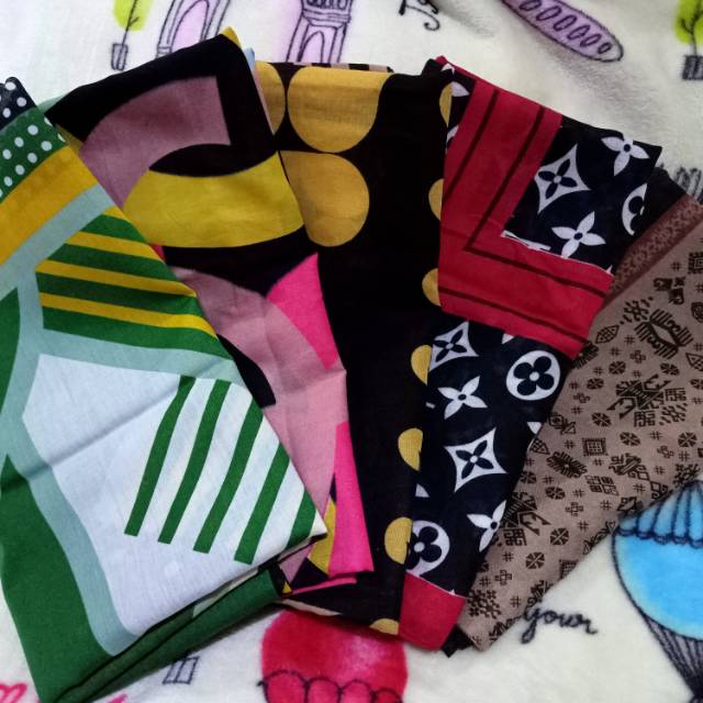 Kerudung/Hijab Voal Premium Denay KW