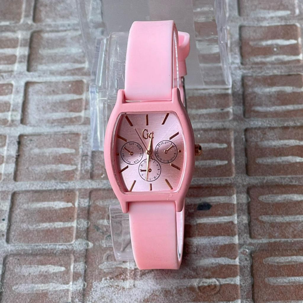 (kw) Jam Tangan Wanita Kecil Cewek Anak Perempuan Oval Strap Rubber GC-77