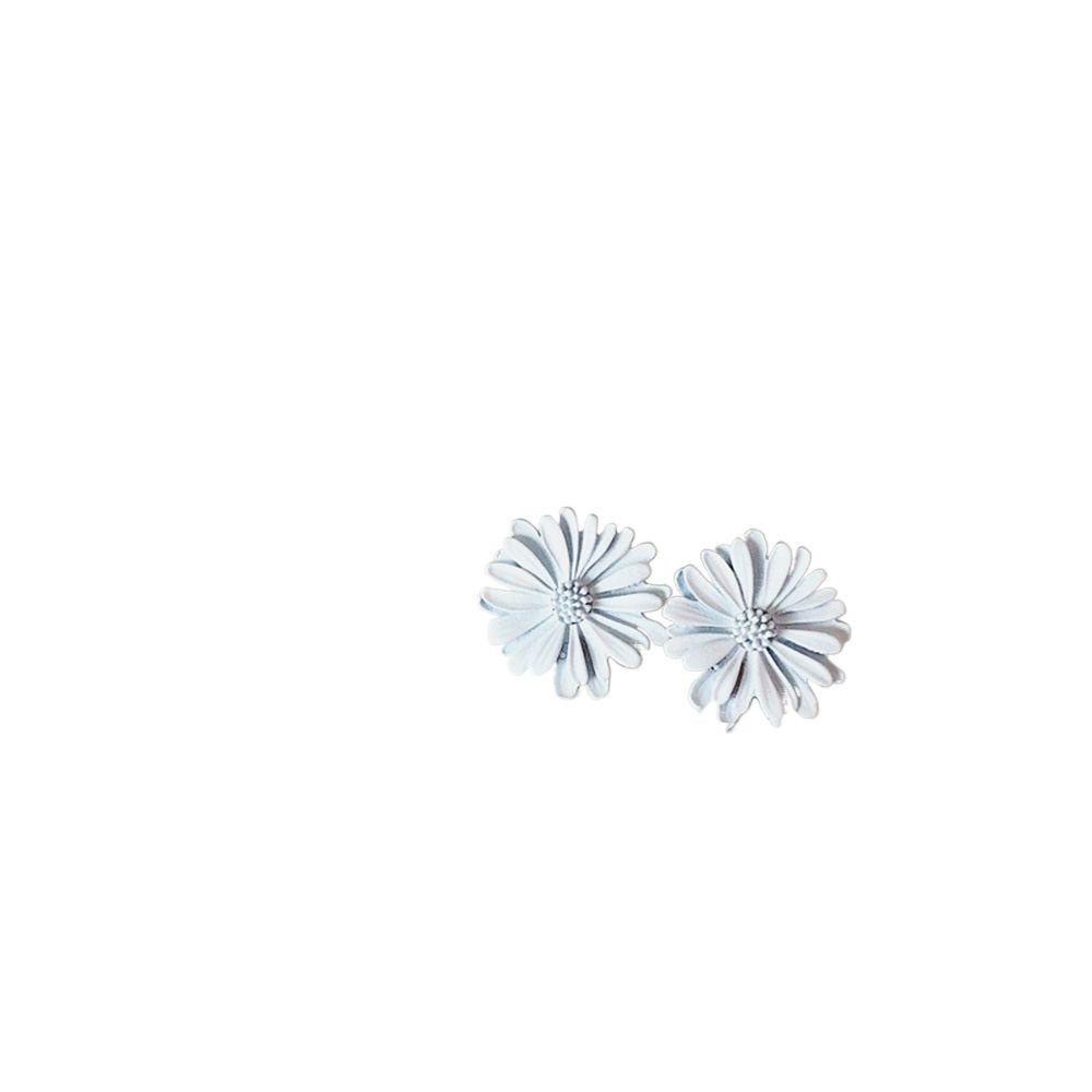 Mxbeauty Anting Bunga Daisy Manis Retro Wanita Temperamen Korea Gadis Fashion Perhiasan